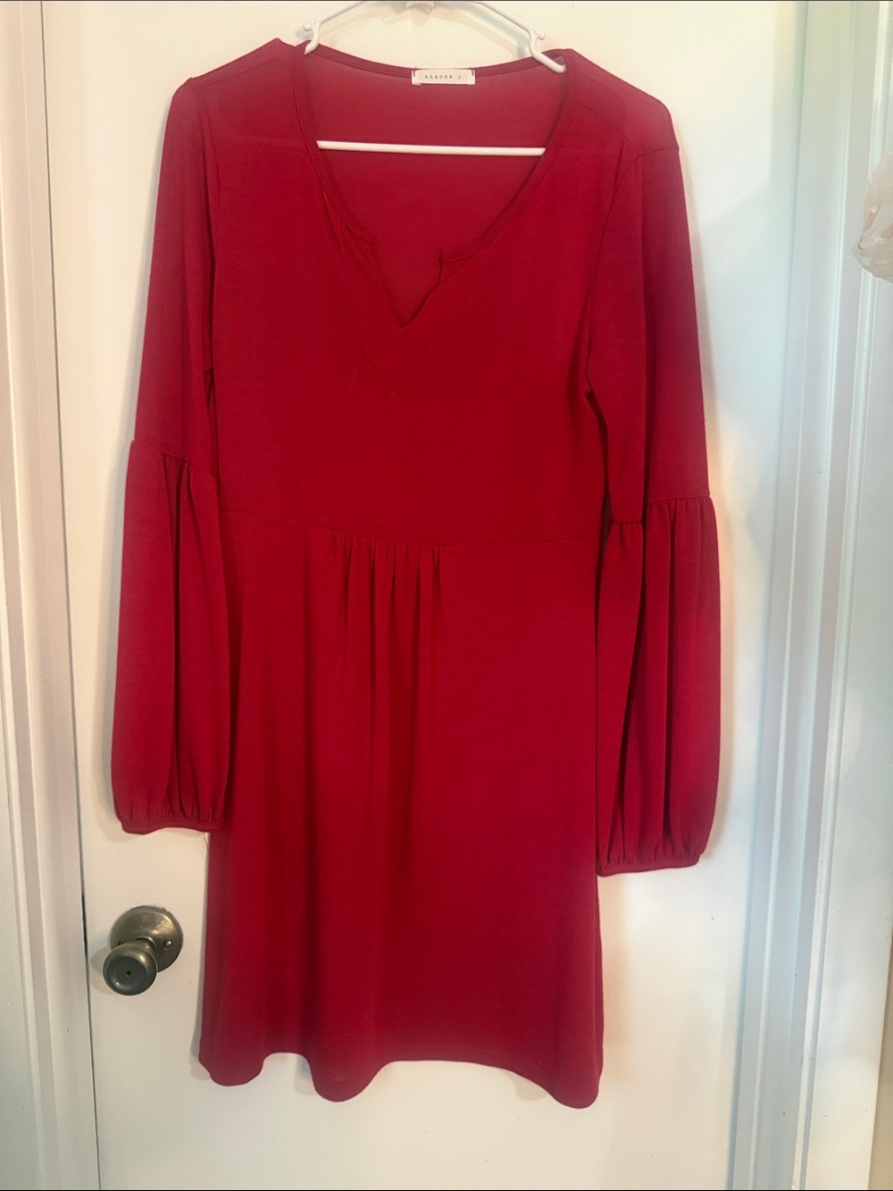 Reborn J Red Long-Sleeve V-Neck Midi Dress